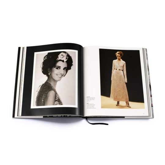 Chanel Collection and Creations Book Hardcover 25×2,5×28,5cm