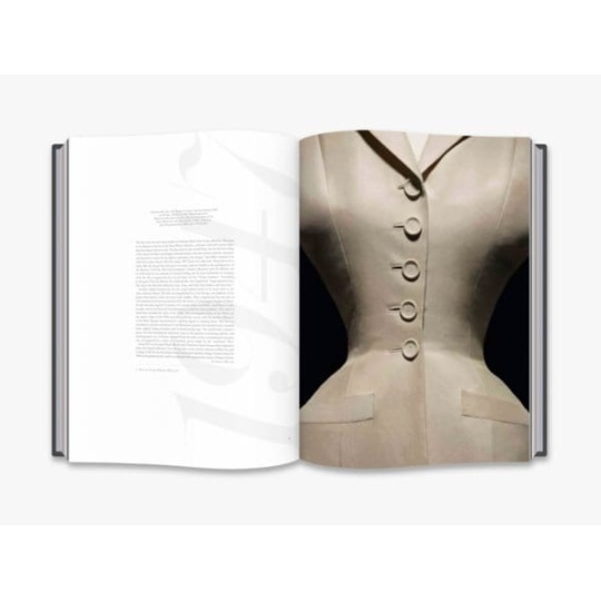 Christian Dior Designer of Dreams Book Hardcover 29×36cm